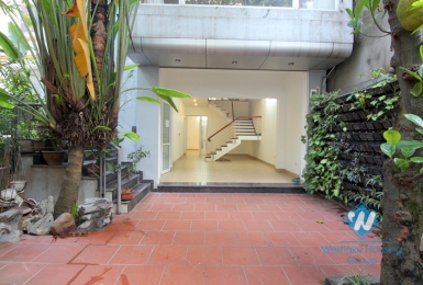 A nice 5 bedrooms house available for rent in Tay Ho district, Ha Noi